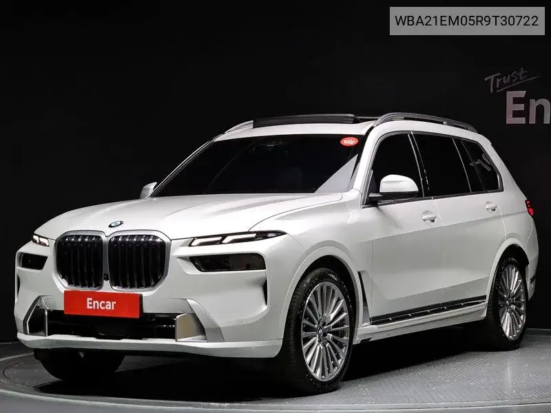 BMW X7 2023 года выпуска