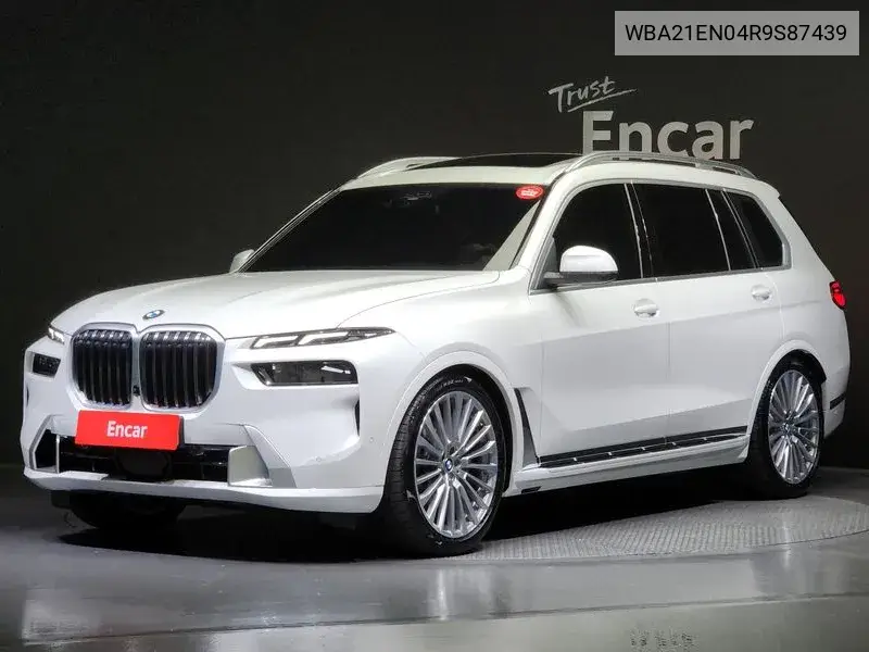 BMW X7 2023 года выпуска