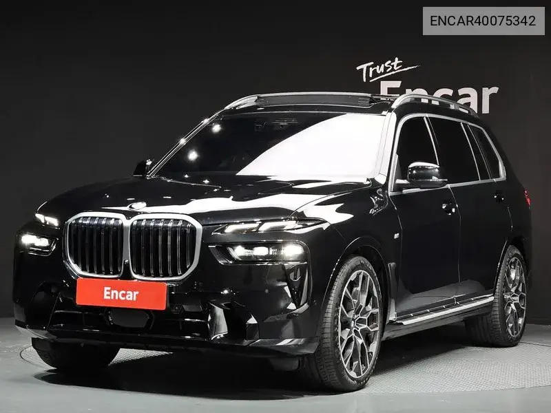 BMW X7 2024 года выпуска