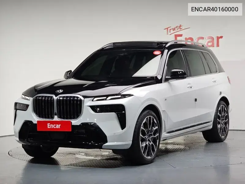 BMW X7 2024 года выпуска