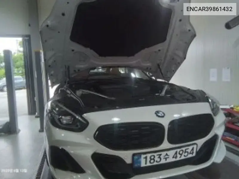 BMW Z4 2024 года выпуска