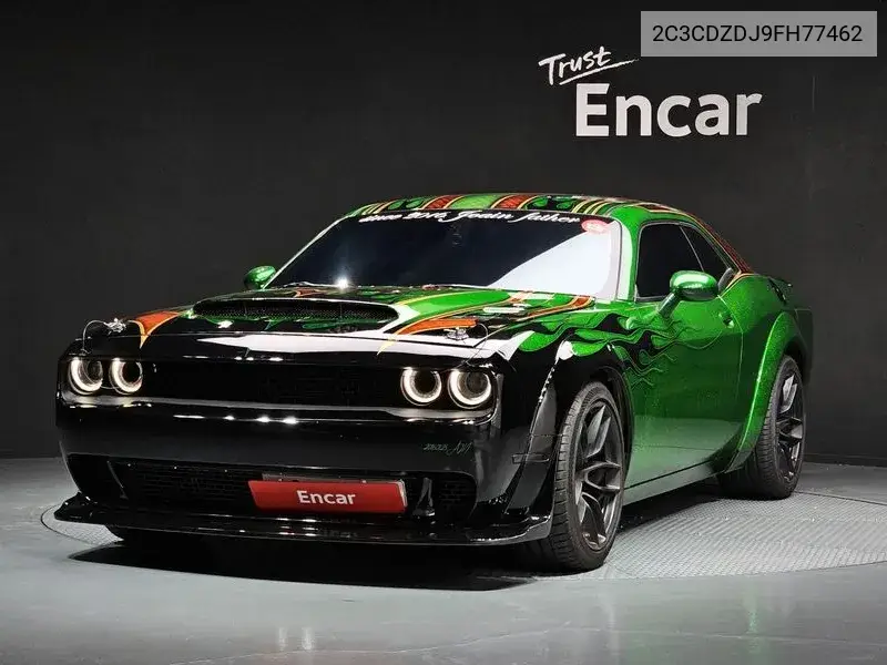 Dodge Challenger 2015 года выпуска