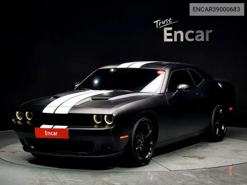 Dodge Challenger 2018 года выпуска