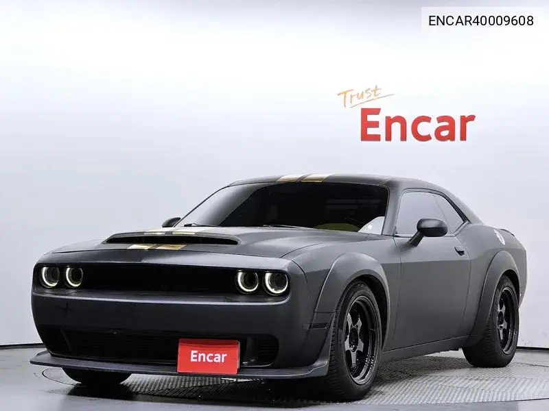 Dodge Challenger 2020 года выпуска