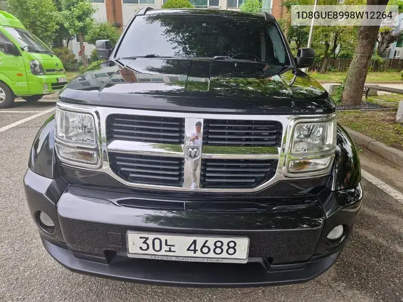 Dodge Nitro 2008 года выпуска