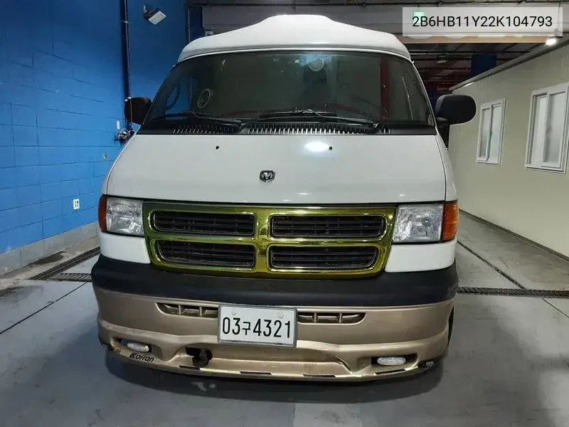 Dodge RAM Van 2002 года выпуска