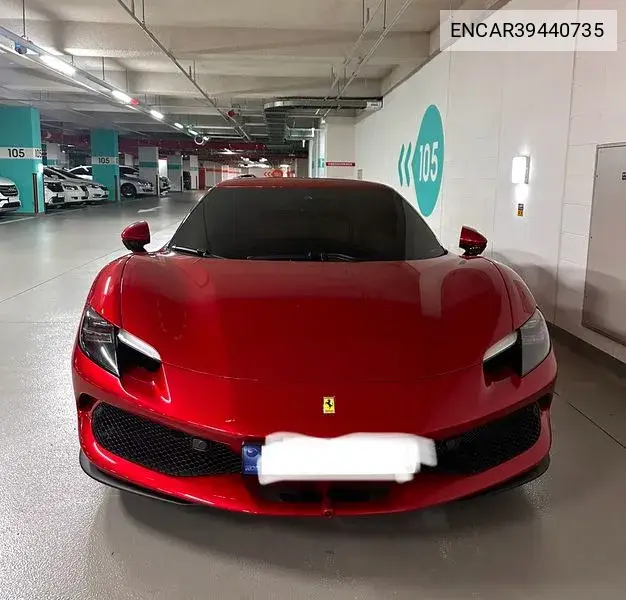 Ferrari 296 GTB 2024 года выпуска