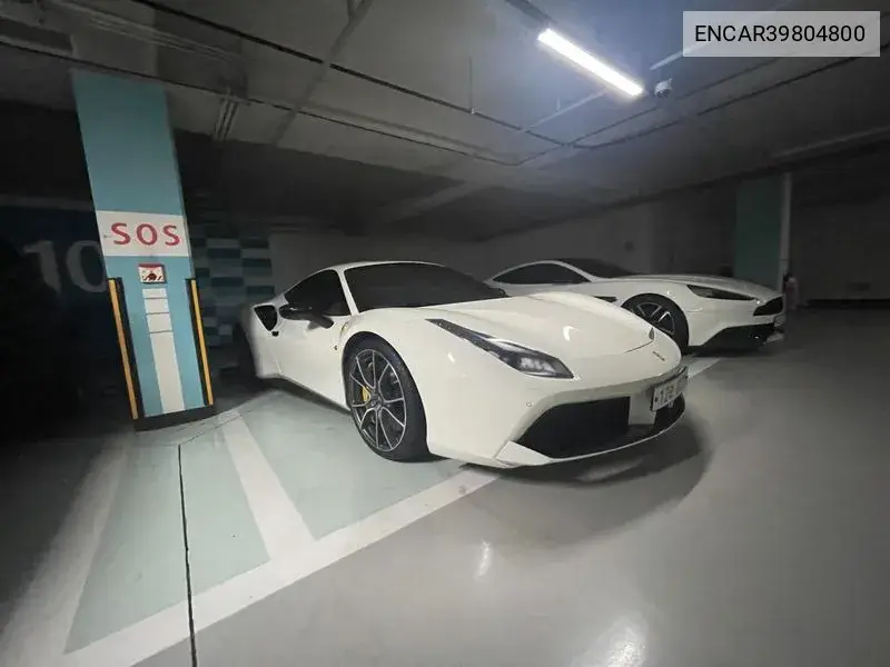 Ferrari 488 2017 года выпуска