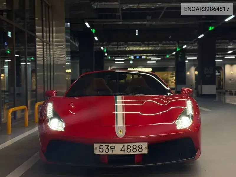Ferrari 488 2018 года выпуска