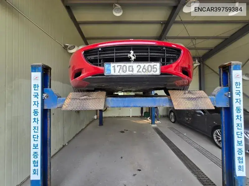 Ferrari California 2010 года выпуска