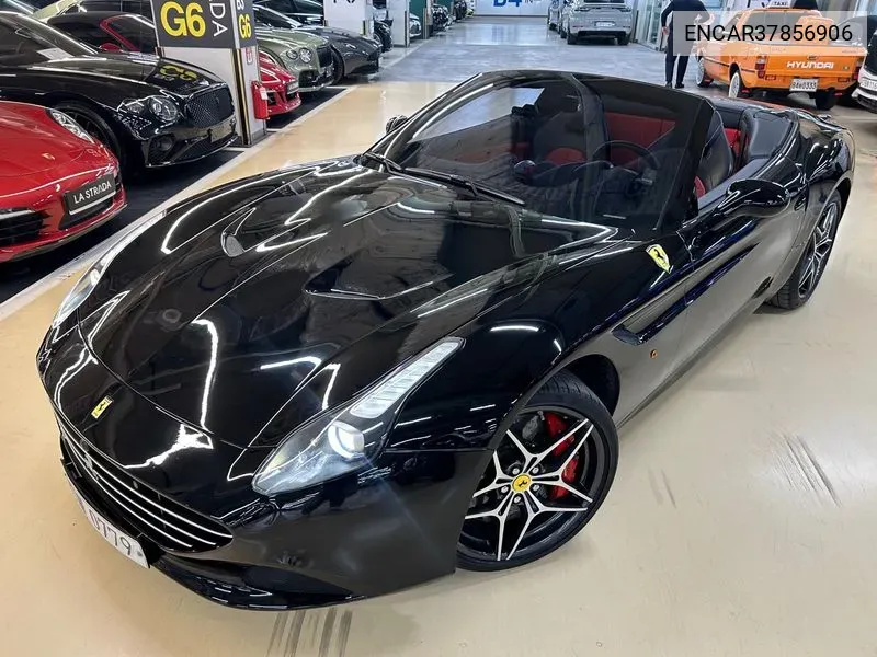 Ferrari California 2015 года выпуска