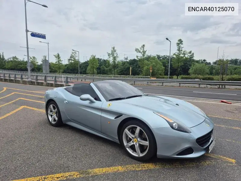 Ferrari California 2016 года выпуска