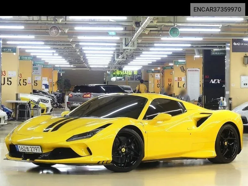 Ferrari F8 Tributo 2021 года выпуска