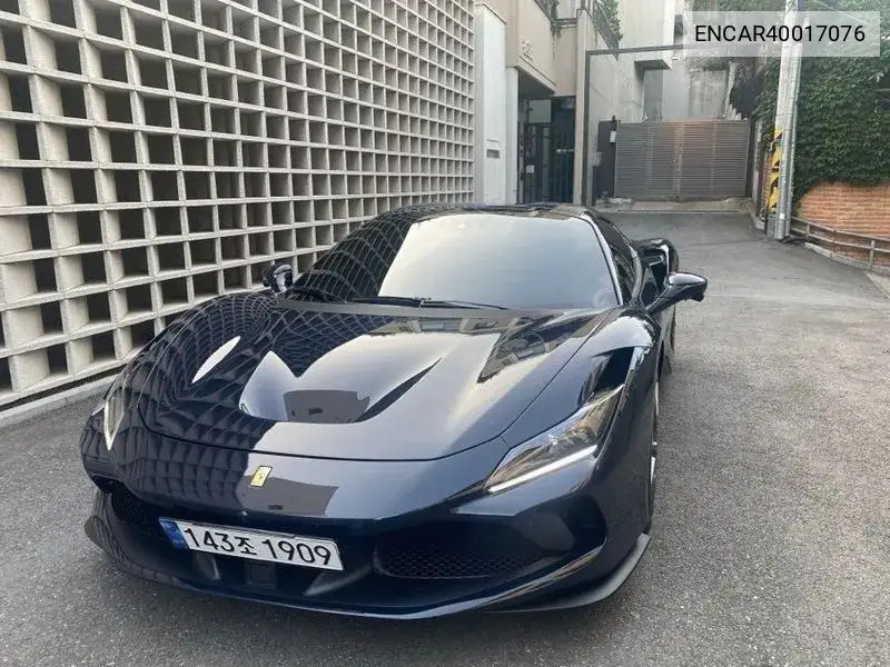 Ferrari F8 Tributo 2021 года выпуска