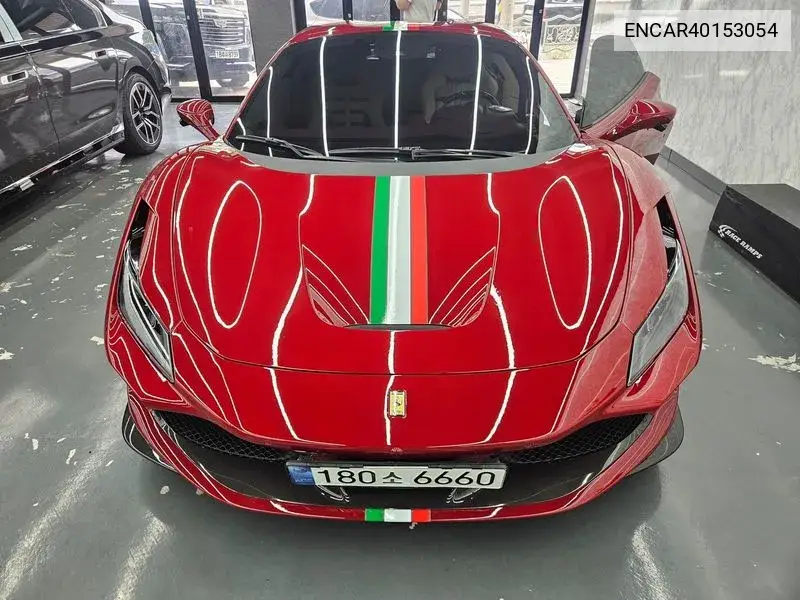 Ferrari F8 Tributo 2021 года выпуска