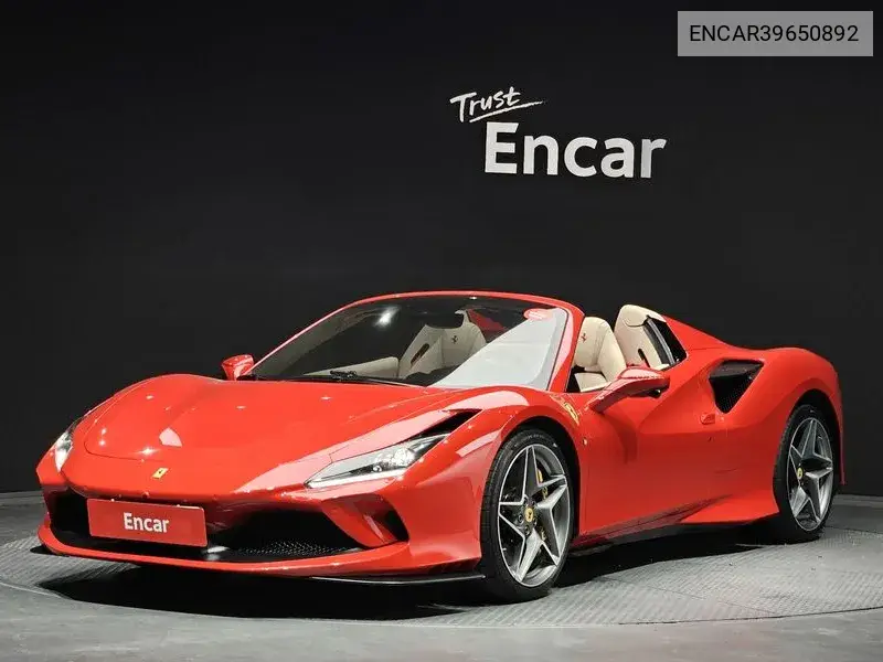 Ferrari F8 Tributo 2023 года выпуска