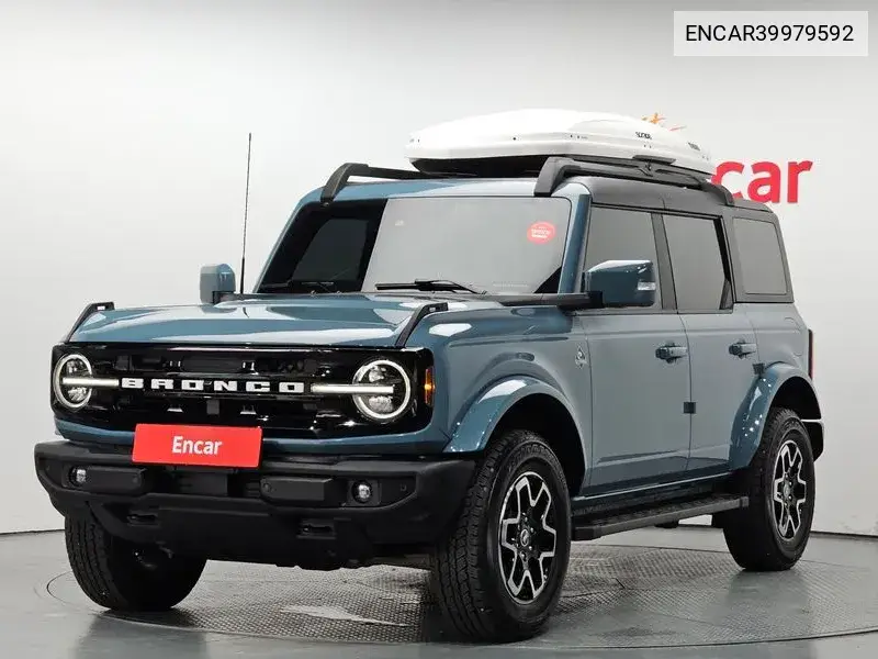 Ford Bronco 2022 года выпуска