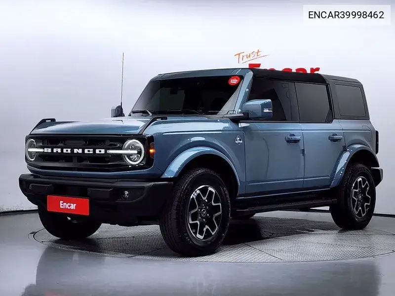 Ford Bronco 2022 года выпуска