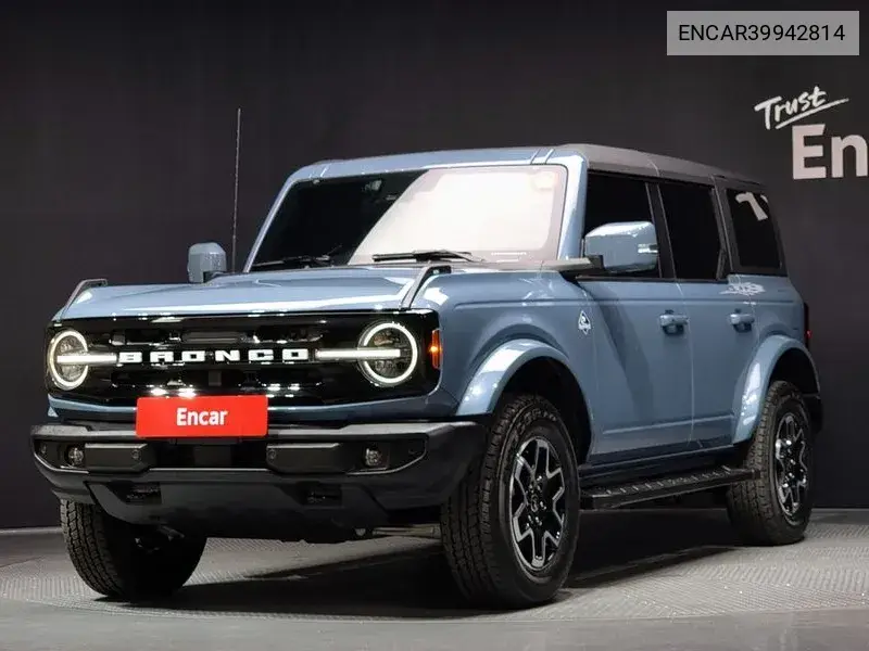 Ford Bronco 2024 года выпуска