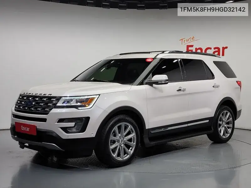 Ford Explorer 2017 года выпуска