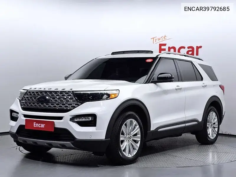 Ford Explorer 2022 года выпуска