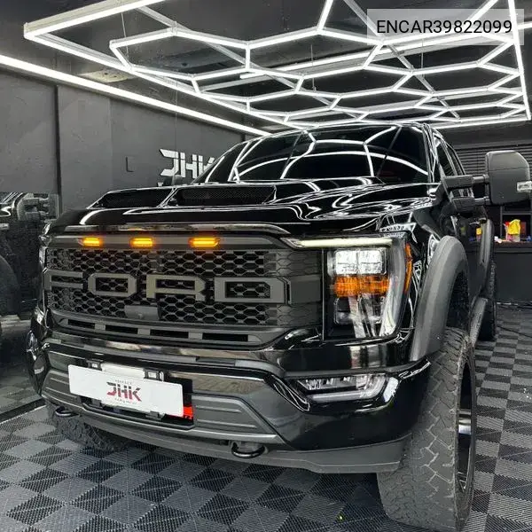 Ford F-150 2021 года выпуска
