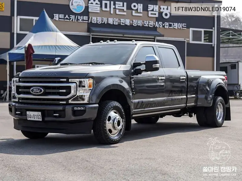 Ford F350 2020 года выпуска