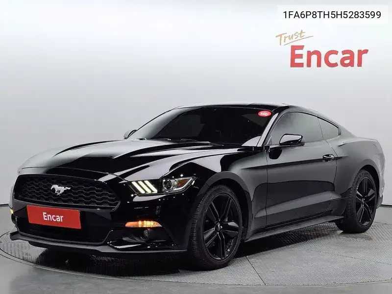 Ford Mustang 2017 года выпуска