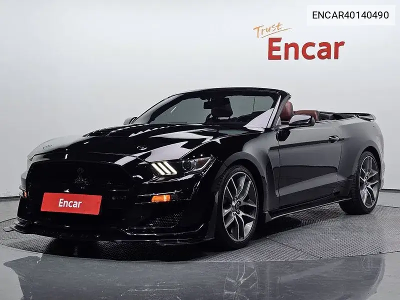 Ford Mustang 2017 года выпуска