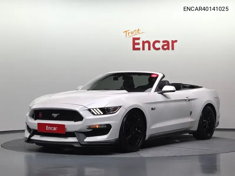 Ford Mustang 2017 года выпуска