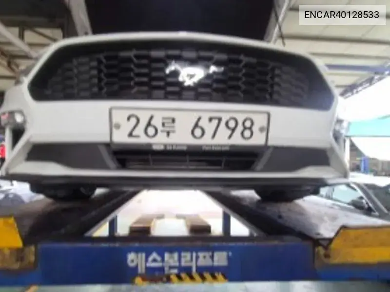 Ford Mustang 2018 года выпуска