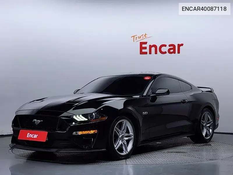Ford Mustang 2020 года выпуска