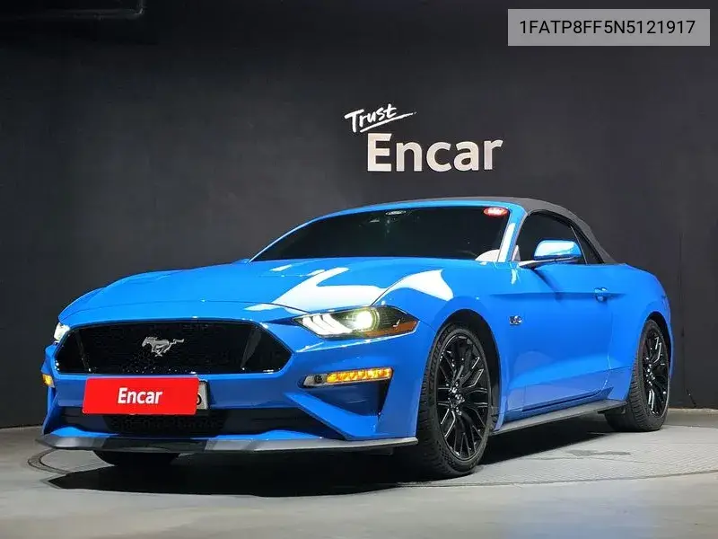 Ford Mustang 2022 года выпуска
