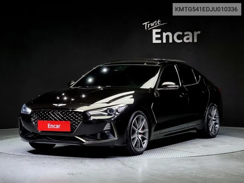 Genesis G70 2018 года выпуска