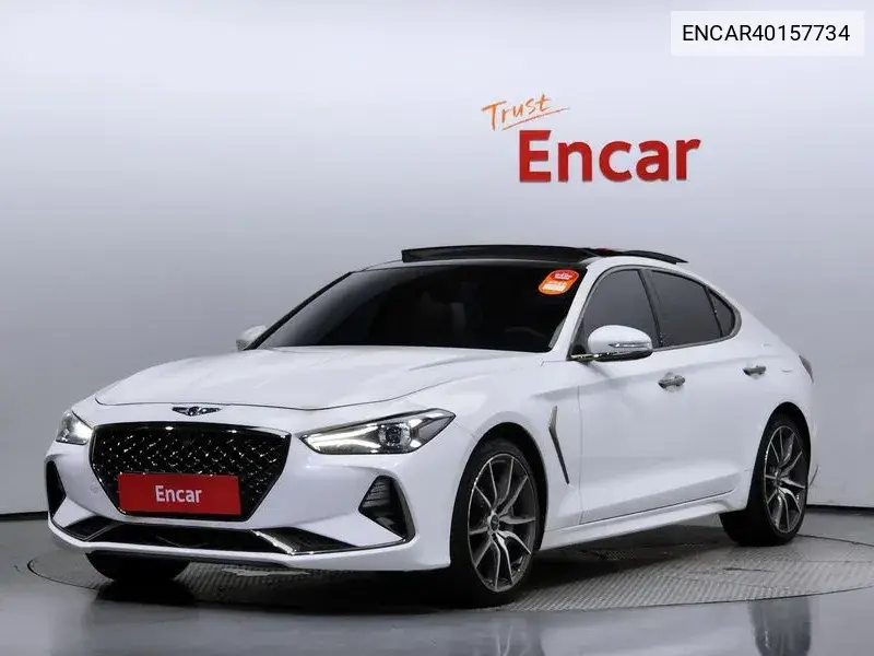 Genesis G70 2018 года выпуска