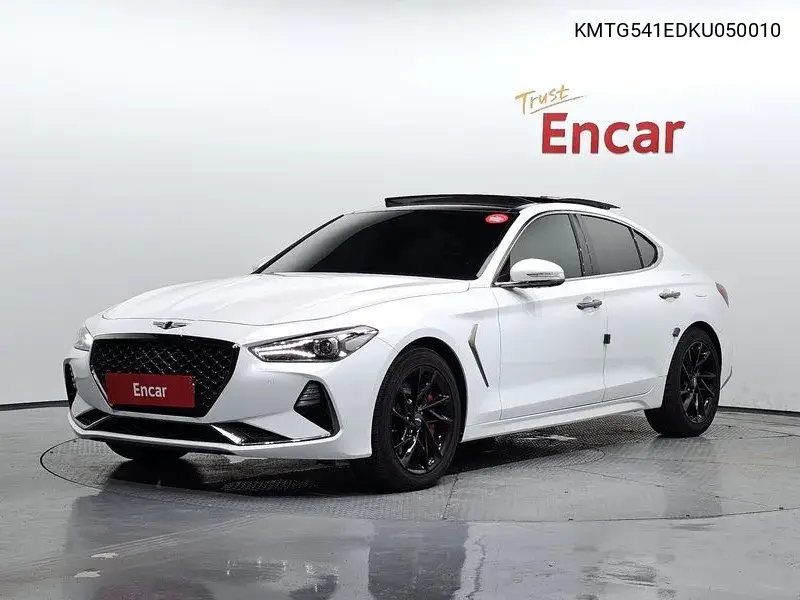 Genesis G70 2019 года выпуска
