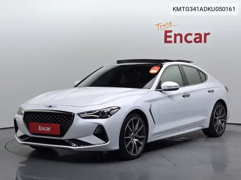 Genesis G70 2019 года выпуска