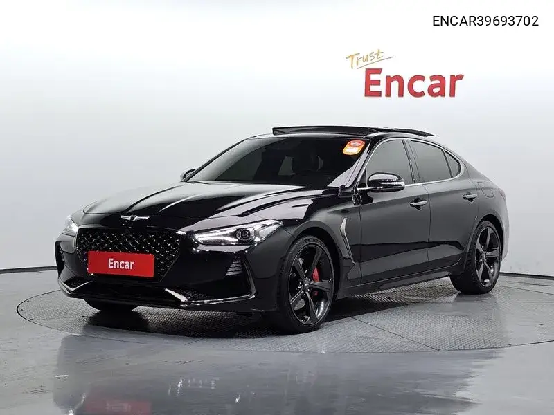 Genesis G70 2020 года выпуска