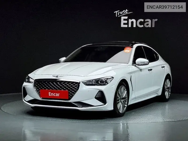 Genesis G70 2020 года выпуска