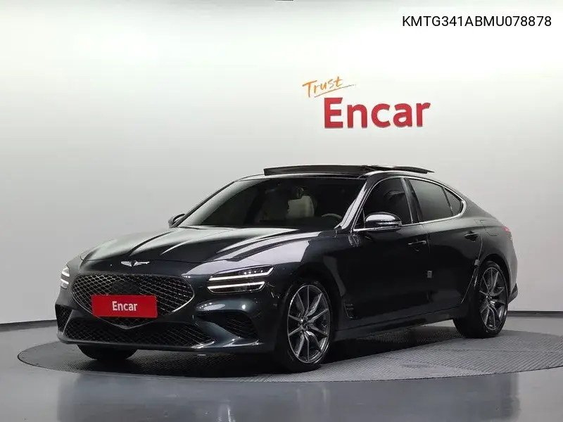 Genesis G70 2020 года выпуска