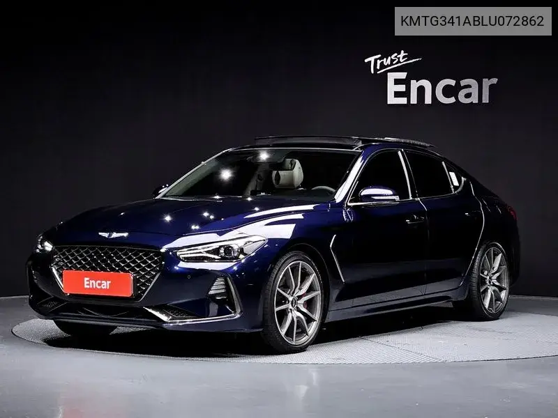 Genesis G70 2020 года выпуска