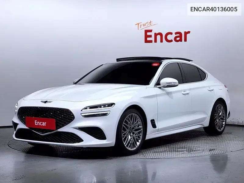 Genesis G70 2022 года выпуска