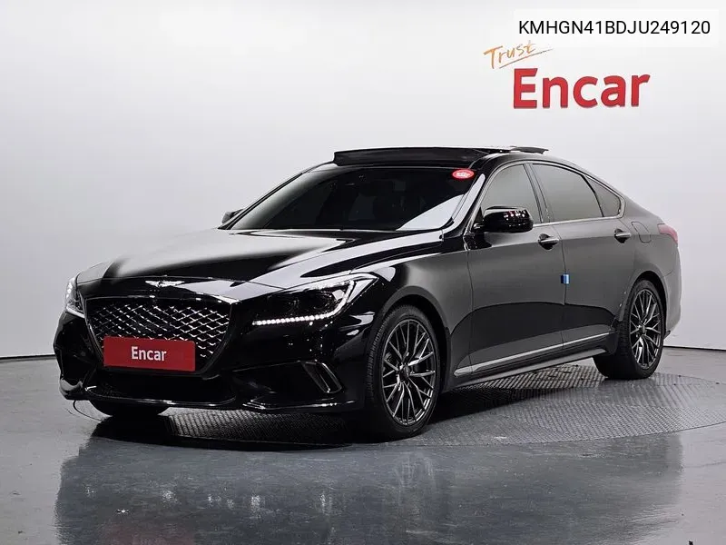Genesis G80 2017 года выпуска