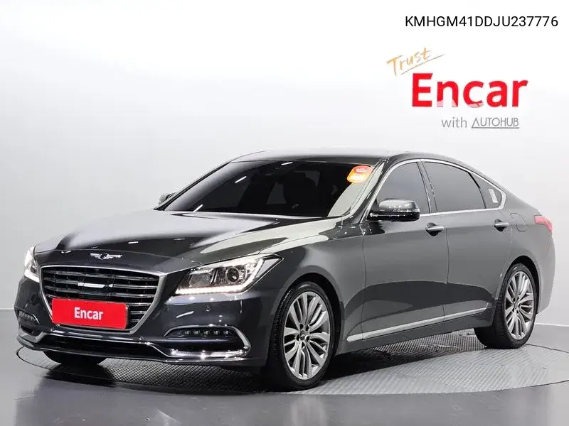 Genesis G80 2017 года выпуска