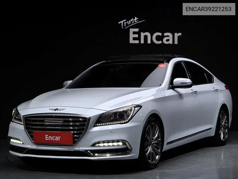 Genesis G80 2018 года выпуска