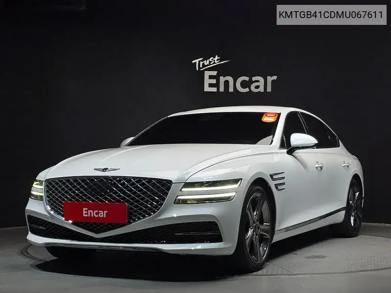 Genesis G80 2021 года выпуска