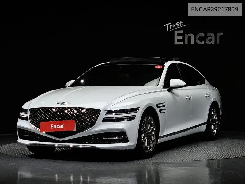 Genesis G80 2022 года выпуска
