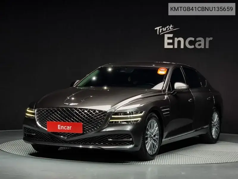 Genesis G80 2022 года выпуска