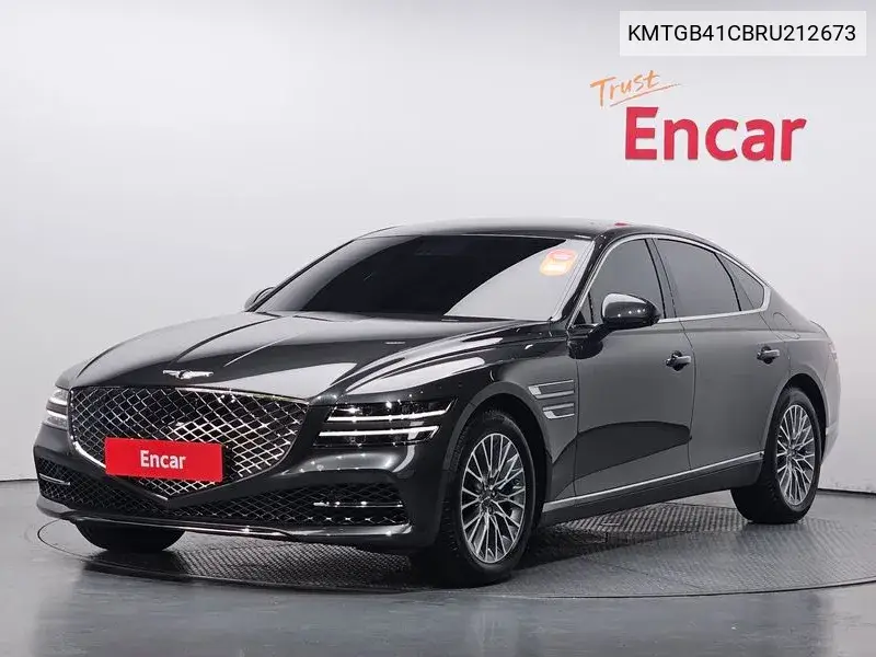 Genesis G80 2023 года выпуска
