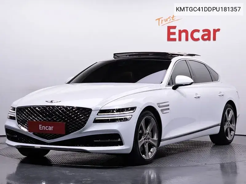 Genesis G80 2023 года выпуска